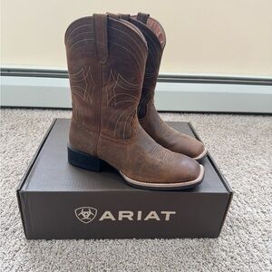 Ariat Brown Distressed Leather Western Boots